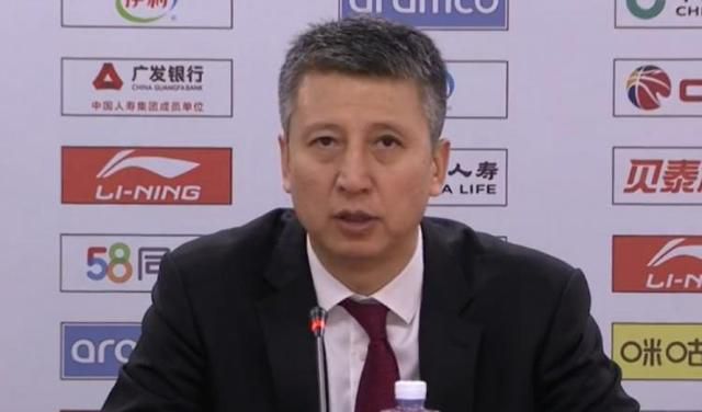 一次特殊的游泳课